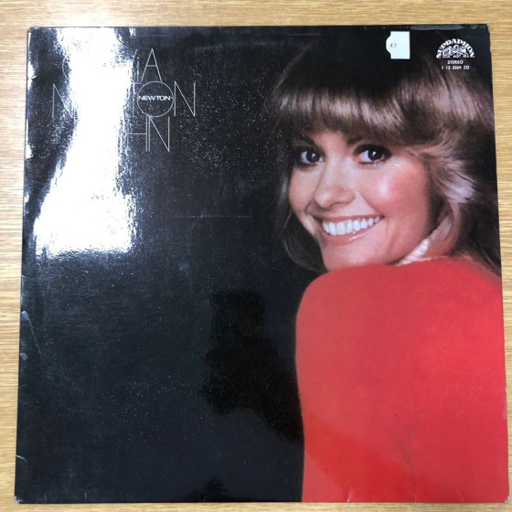 Olivia Newton-John – Olivia...